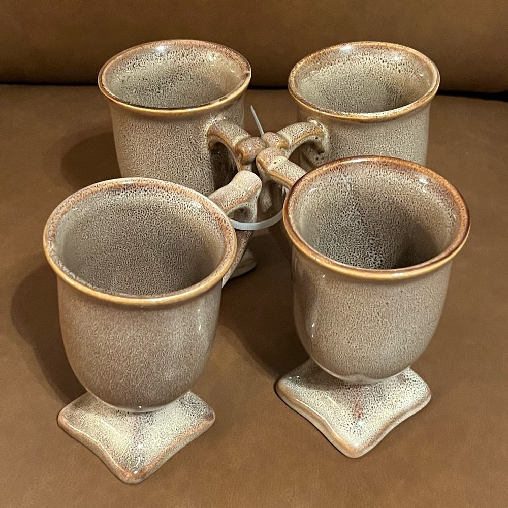 Vintage Bombay Mug Set of 4 in Brown